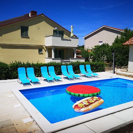 Lavanda Apartments&Studios Пинезичи Экстерьер фото