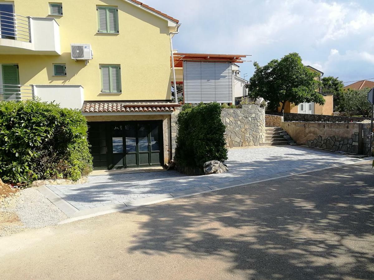 Lavanda Apartments&Studios Пинезичи Экстерьер фото