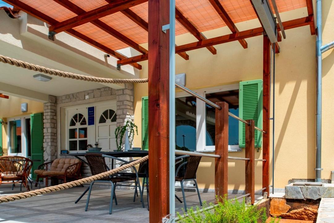 Lavanda Apartments&Studios Пинезичи Экстерьер фото